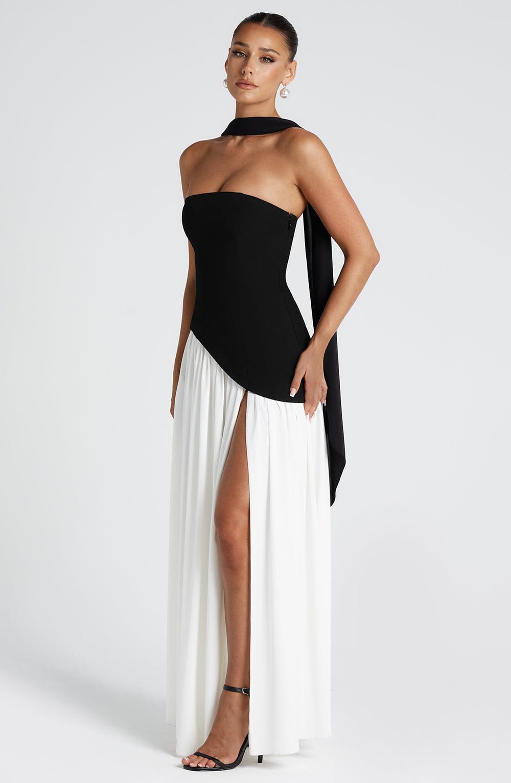 Vivora Maxi Dress