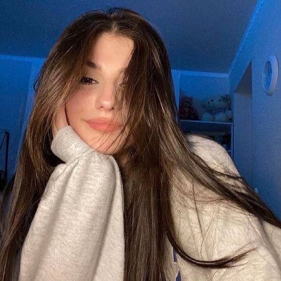 Mia B